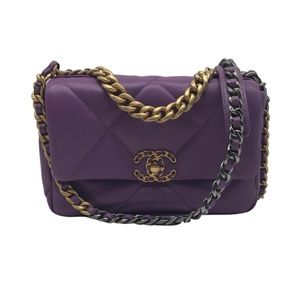 ❤️SOLD❤️Chanel 19 Handbag